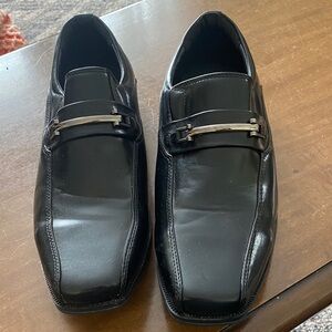George Men's Black Loafers with Metal Accent